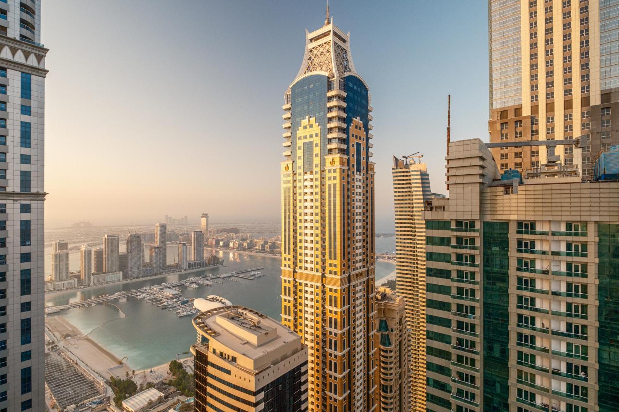 Torch 77 - By Saffron House Hostel Dubai Exterior photo